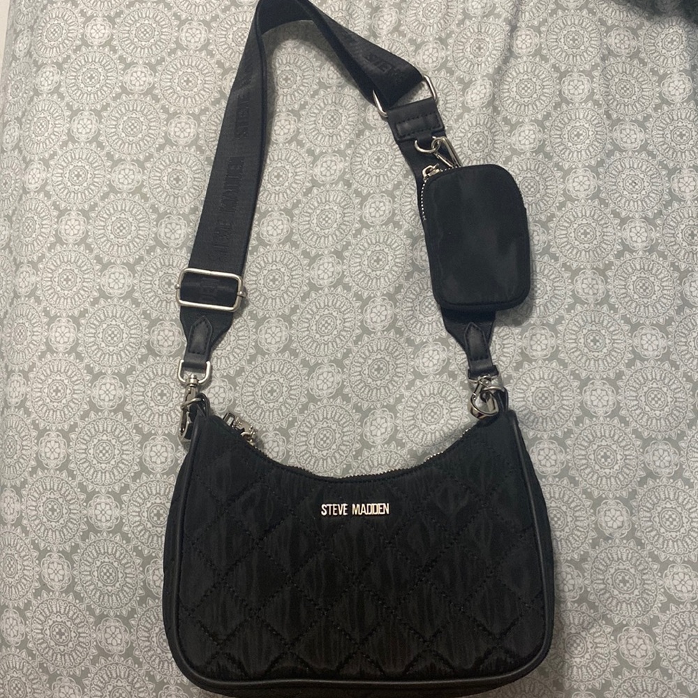 Black Steve Madden Crossbody
